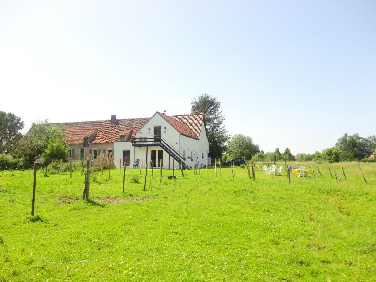 Ferme Lenfant Guest House Ville-Pommeroeul Exterior photo
