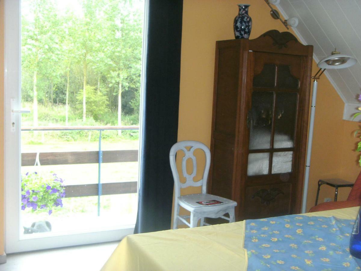 Ferme Lenfant Guest House Ville-Pommeroeul Exterior photo